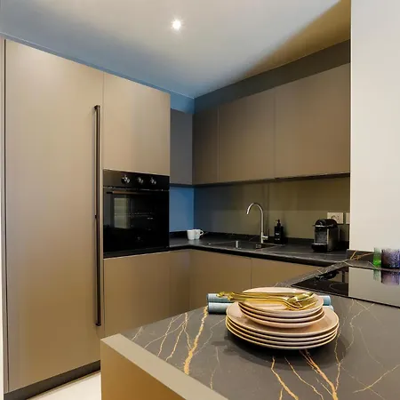 Milanlife - Dtown Elegance Apartman