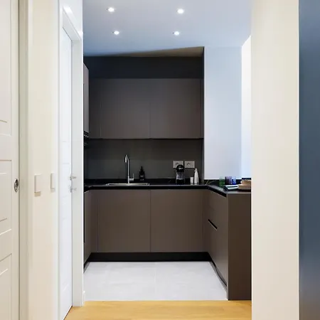 Milanlife - Dtown Elegance Apartman