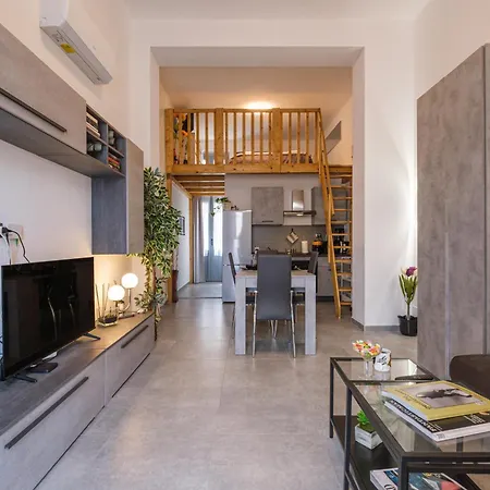 Modern Loft - 2 Min Metro M1, 15 Min Duomo *