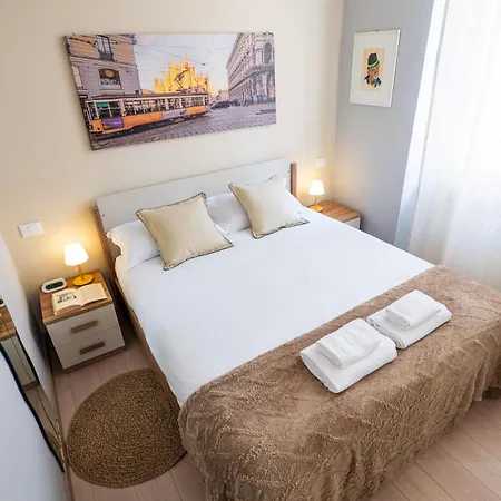 Cozy Retreat With Laundry & Smart Tv דירה *