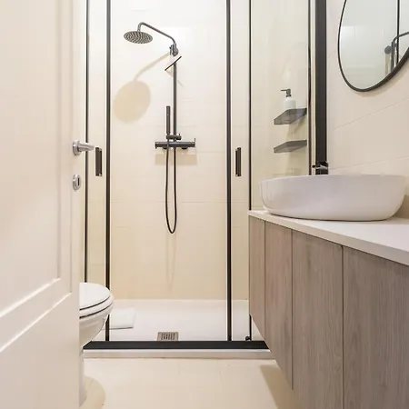 Beautiful Two-room In Maggiolina Appartamento