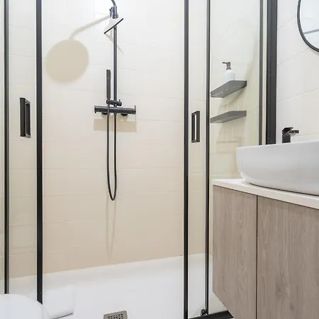 Appartamento Beautiful Two-room In Maggiolina Milano