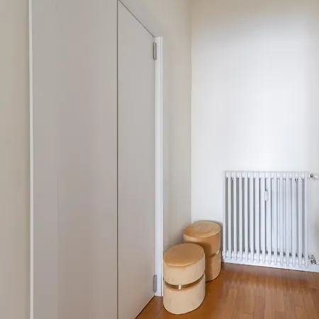 Beautiful Two-room In Maggiolina *