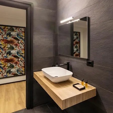 Heritage Four * Milan