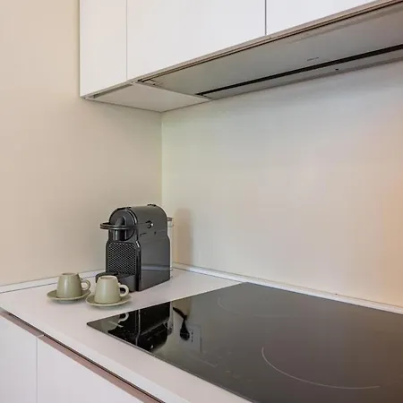 Vaga's Nest - Modern Apartamento Milão