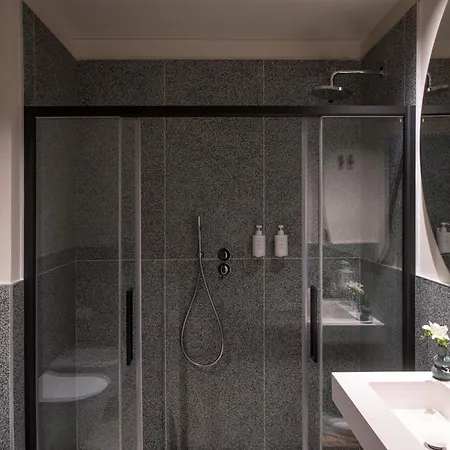 Palazzo Buenos Aires 4* Milán