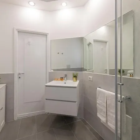 Apartman Pecchio1 - Windows On The - B *