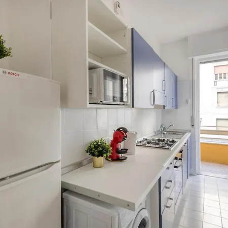 Pecchio1 - Windows On The - B Apartman *