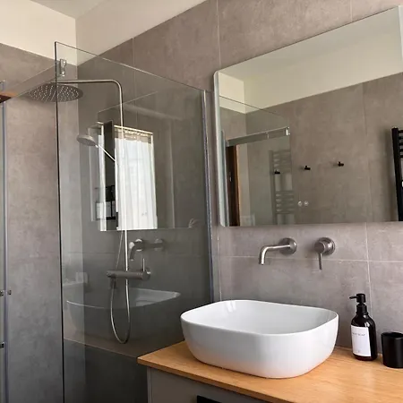 Navigli & Tortona Design District Luxury Apartament