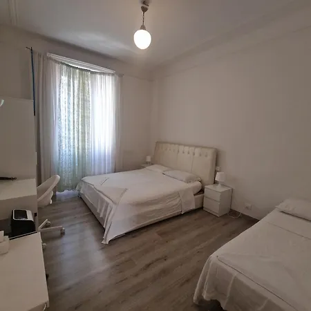 House In The Center-casa Nel Centro Della Citta Apartment *