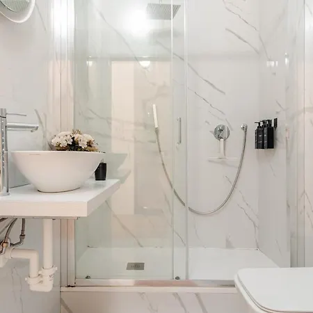 Peony House - 10 Min Duomo