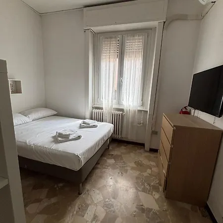 Joivy Cosy Near Metro, Quick Ride To Centre