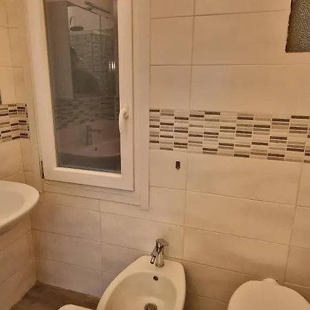 Veronica's House 2 Center - Corso Buenos Aires *