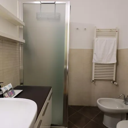 Appartement Monolocale Con Dehor A San Siro *