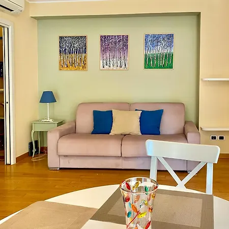 Appartement Monolocale Con Dehor A San Siro