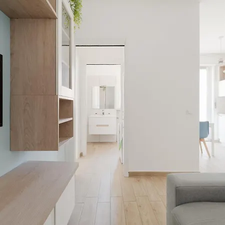 Guesthost - Naviglio Grande Bright Apartman *