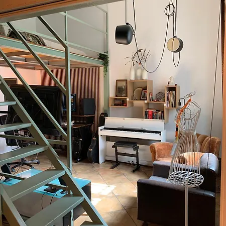 شقة Loft Industriale In Zona Darsena *