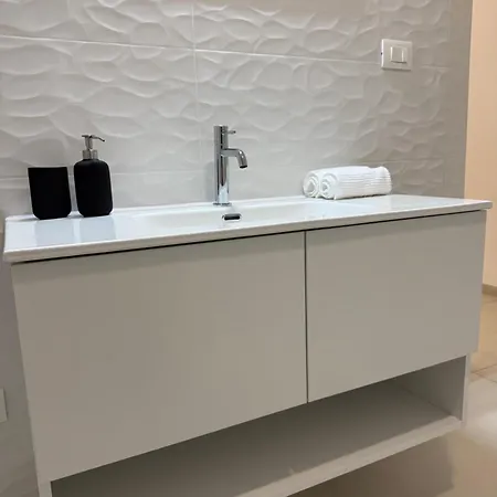 Lr Deluxe - Sismondi 44 *