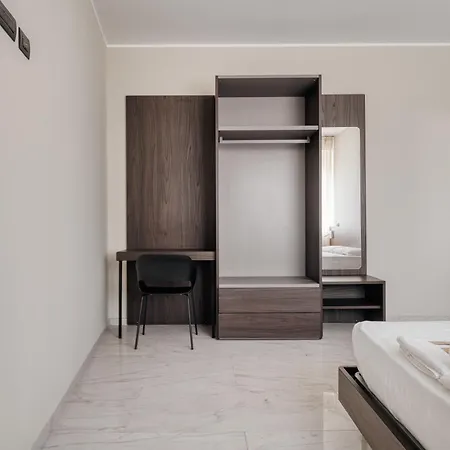 Luxury Design Apartment-2 Steps From Duomo *