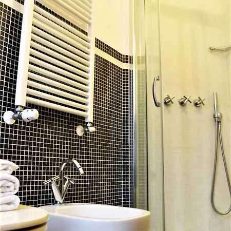 Homelovers Two Porta Venezia Mm1 Daire