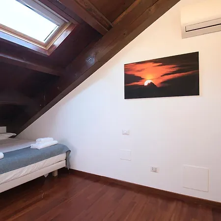 Xenia - 2rooms In Via Guicciardini 10 Appartamento Milano