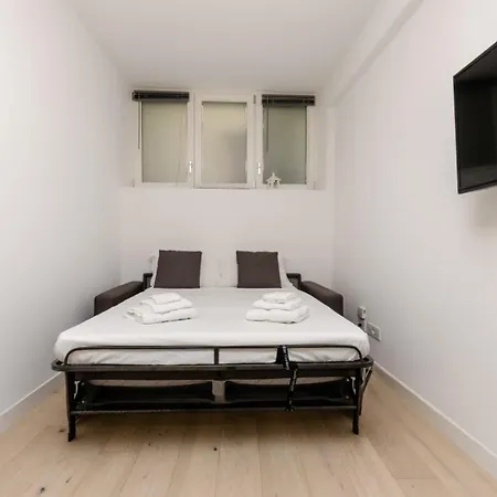 Vivimi - Mantegna, Comfort Tra Parco Sempione, Arco Della Pace E Metropolitana Gerusalemme Апартаменты