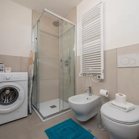 I-host Flat - Chieti 2 Appartement *