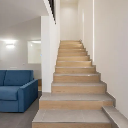 I-host Flat - Chieti 2 Milánó