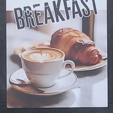 Home Suite Home - China Town - Arena Suite - 家套房 - 中國城 - 競技場套房 With Free Secure Parking Garage -Con Parcheggio Gratuito -提供免費安全停車 Metro Subway Moscova Green Line Lejlighed