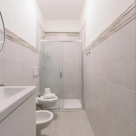 Apartamento Primo Piano - Rosellini