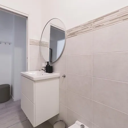 Apartmán Primo Piano - Rosellini