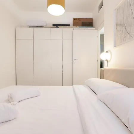 Apartamento Primo Piano - Rosellini