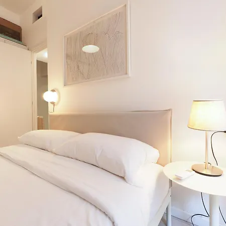 Primo Piano - Rosellini Apartamento