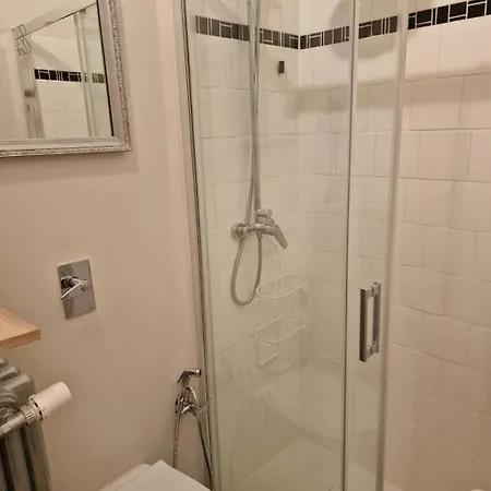 Ampia Stanza Con Bagno Privato E Zona Pranzo 3* Μιλάνο