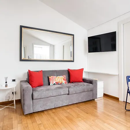 Hostmate - - Mentana - Duomo Apartment