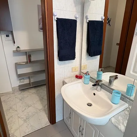 Dai Nonni Navigli 아파트 *