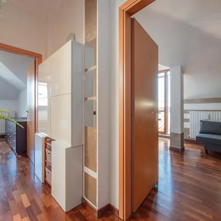 I-host - Rogoredo 21 Milano