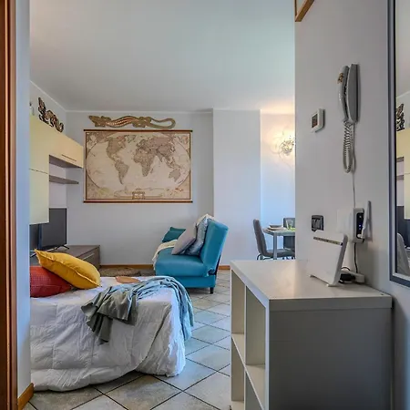 A Pochi Minuti Da Linate, Casa Con 2 Bagni Vicino Arena Olimpica Apartmán *