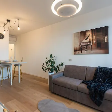 New! Skyline Lejlighed Milano