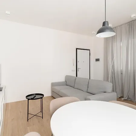 Apartment Guesthost - Bright M1 Pasteur *