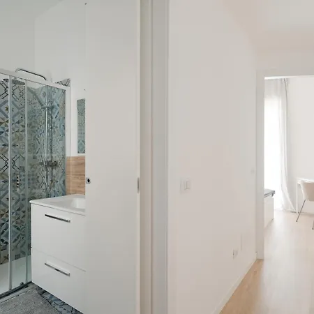 Apartment Guesthost - Bright M1 Pasteur