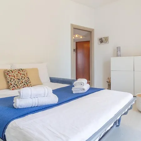 Daire S&m - Casa Afrodite Precotto M1