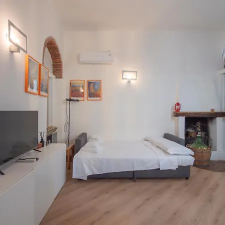 Apartamento Luxury In Isola - De Castillia 20 *