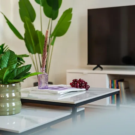 The Dreamers Mansion - Ticinese Bocconi Area *