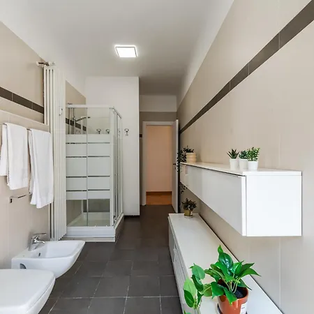 公寓 The Dreamers Mansion - Ticinese Bocconi Area 米兰