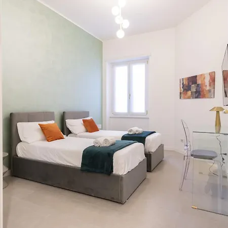 Easylife - - Aurispa 2 - Navigli *