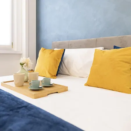 Easylife - - Aurispa 2 - Navigli *