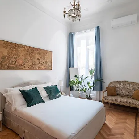 דירה Duomo 7 Min - Historic Luxury 3 Bedrooms With Parking