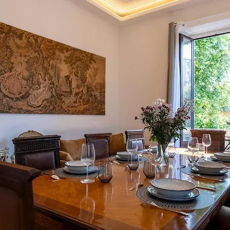 Duomo 7 Min - Historic Luxury 3 Bedrooms With Parking Milano