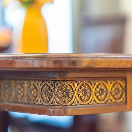 דירה Duomo 7 Min - Historic Luxury 3 Bedrooms With Parking